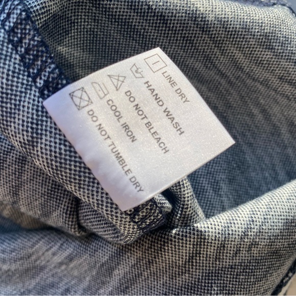 MISS FINCH NYC Women's Black Navy Striped Long Sleeve Sweater Size S - Picture 10 of 12